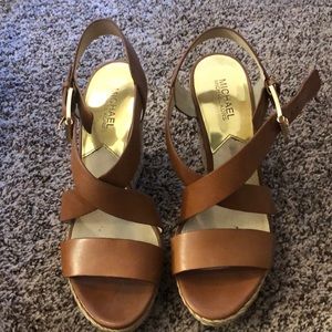Michael kors wedges size 8.5 nearly new